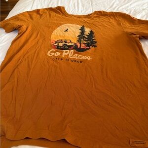 Life Is Good mens Go Places Car Graphic Tee - Orange